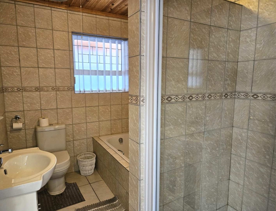 3 Bedroom Property for Sale in Pearly Beach Western Cape